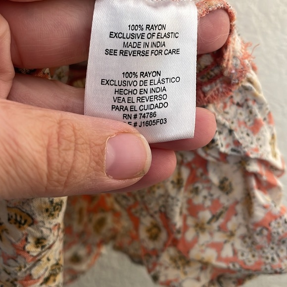 Patrons of Peace women’s floral summer short - Picture 9 of 9